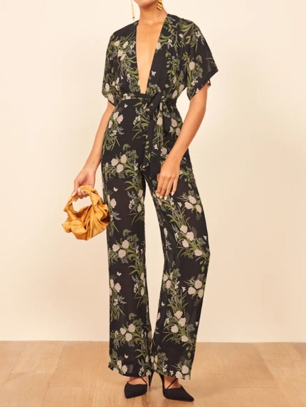 Reformation Lemongrass Jumpsuit Black Floral Green Belt Size 4 Short Sleeve